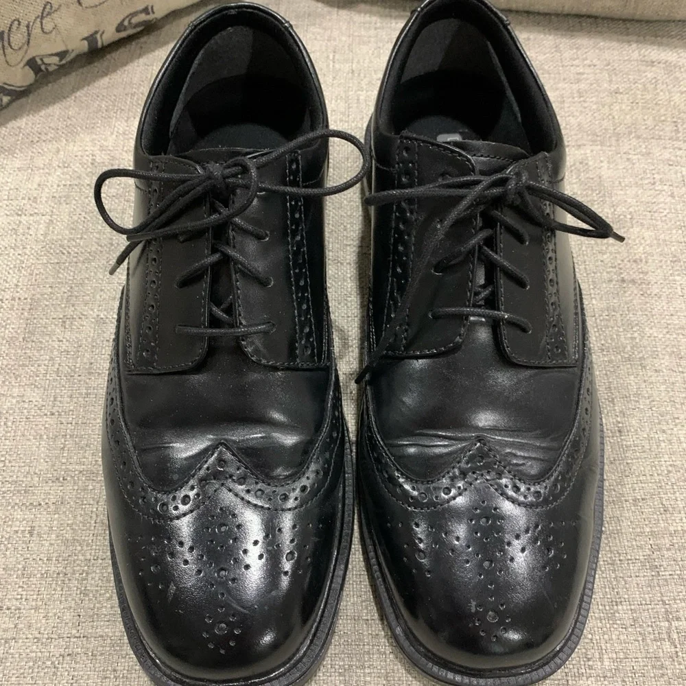 Nunn‎ Bush black oxfords